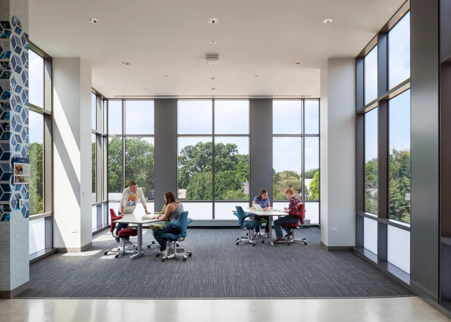 Prism-Dimensions-Smart-Glass-Mockup-Clear